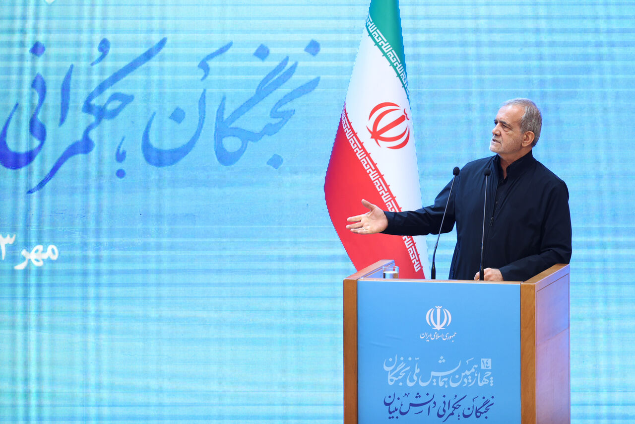 پزشکیان: هنر، ماندن و حل مشکلات است