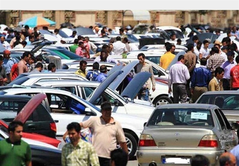 خودروسازان مانع کاهش قیمت_ها در بازار شده_اند