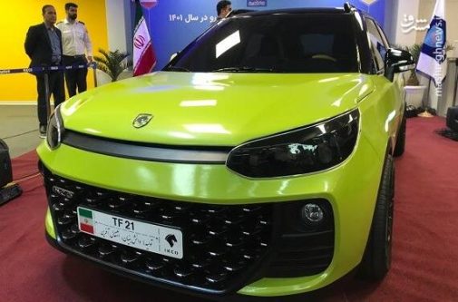 عرضه قطره چکانی خودرو در بورس اشتباه است