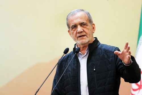تحقق رشد اقتصادی ۸ درصد اولویت دولت است