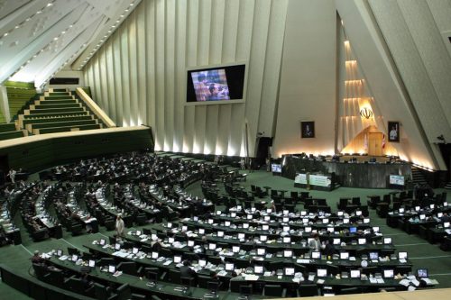 منابع مالی پرداخت تسهیلات تکلیفی و اشتغال مشخص شد