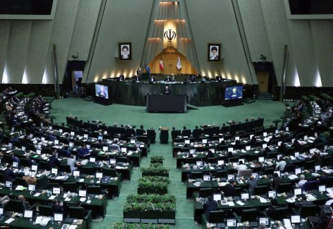 نشست مشترک مجلس و دولت امیدبخش و راهگشا برای حل مشکلات کشور است