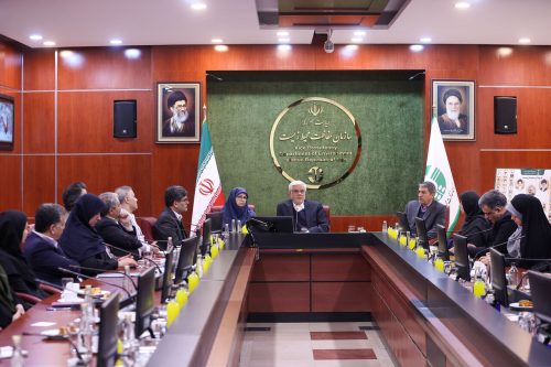 حفظ محیط_زیست و توسعه باید همزمان دنبال شود