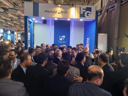 رئیس جمهور از نمایشگاه بین_المللی تجارت با اوراسیا بازدید کرد