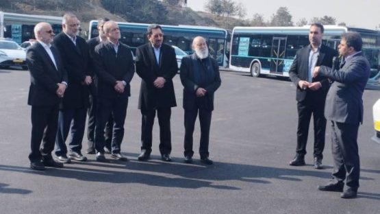 زمینه استفاده شخصی ازخودروهای برقی فراهم شود