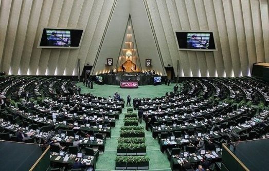 لایحه پیشگیری از آلودگی دریا ناشی از تخلیه پسماند تصویب شد
